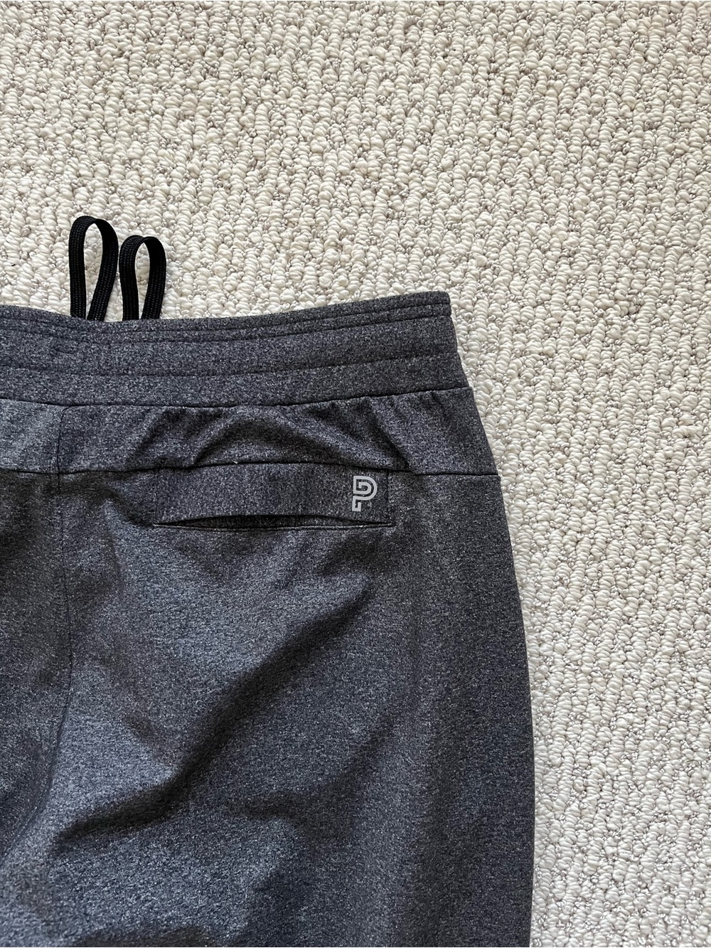 Public Rec Men’s Charcoal Pant Sz 36x32 - Picture 6 of 6